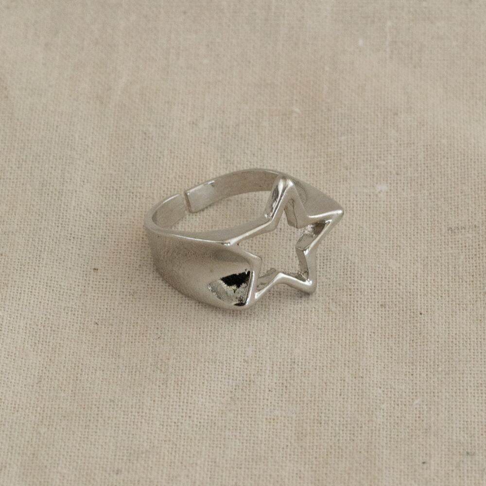 Y2K Vintage Silver Hollow Star Ring – Adjustable Size, Unisex, Brand New
